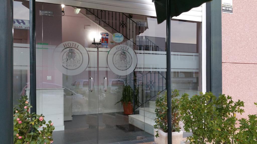 Hotel Leon La Palma Del Condado Exterior photo